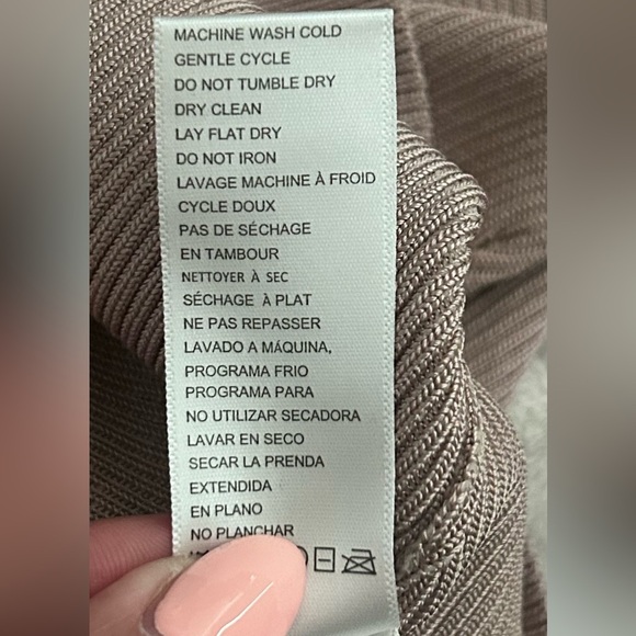 Good American Beige Tan Ribbed Deep V Polo Shirt Size 3 Large - Picture 7 of 8